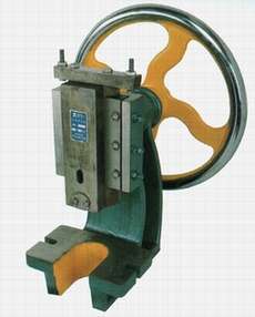 電動(dòng)沖床價(jià)格、廠家及選購(gòu)指南